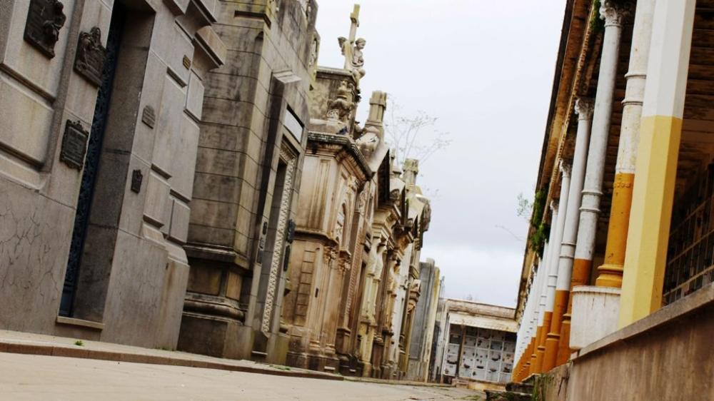 A futuro, los nichos los construirá el Municipio local