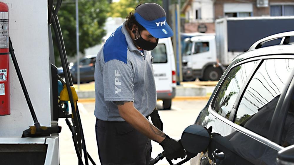 YPF | aumentan 7,5% las naftas y el gasoil