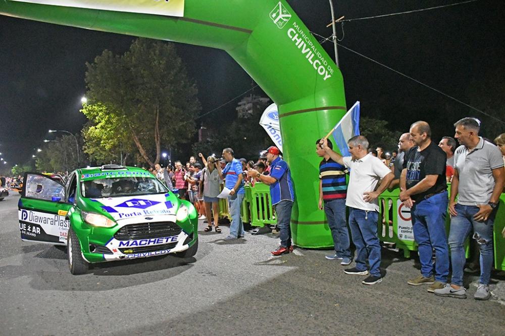 Se realizó la largada simbólica del XXXIII Rally de Chivilcoy