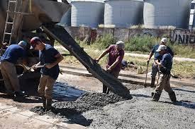 Britos anunció un ambicioso plan de 162 cuadras de cordón cuneta