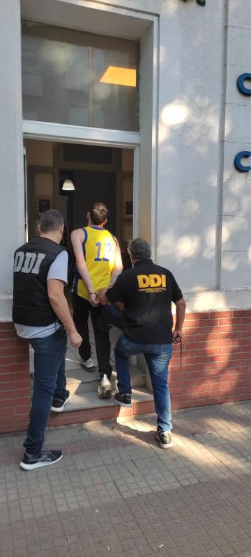 SE EFECTIVIZO UNA DETENCIÓN POR ROBO AGRAVADO POR ESCALAMIENTO