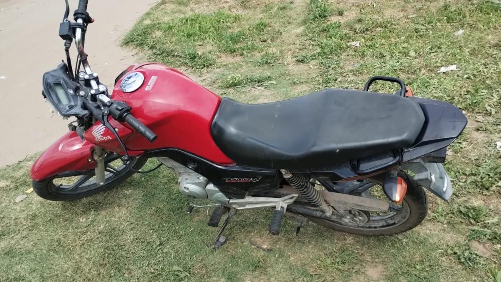 EN LA FECHA SE RECUPERO EN LA LOCALDAD DE BRAGADO DOS MOTOCICLETAS SUSTRAIDAS A UNA VECINA ORIUNDA DE ESTA CIUDAD