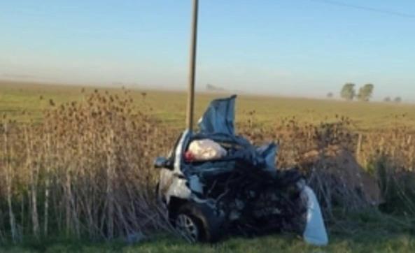 Fatal accidente entre un auto y un camión, en Ruta 51