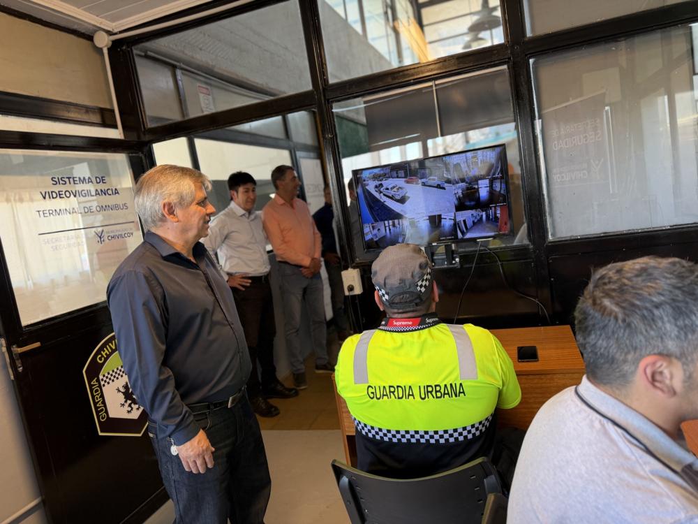 Nueva sala de videovigilancia en la Terminal de Ómnibus: más seguridad para vecinos y pasajeros