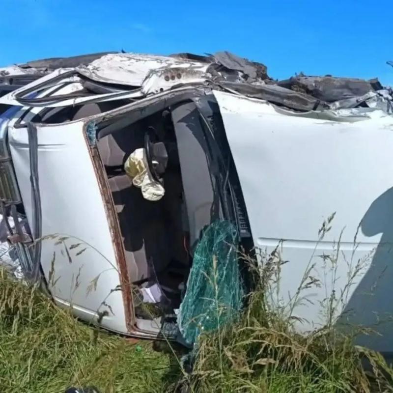 Choque frontal en Ruta 205 dejó tres heridos leves