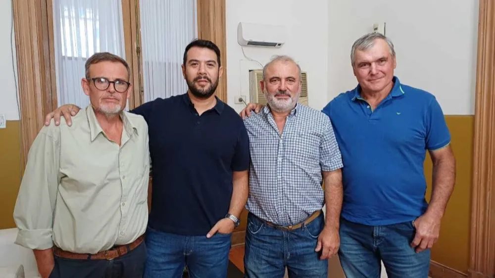 Benítez invita a su gran noche de Carnaval este sábado 14 desde las 21:30