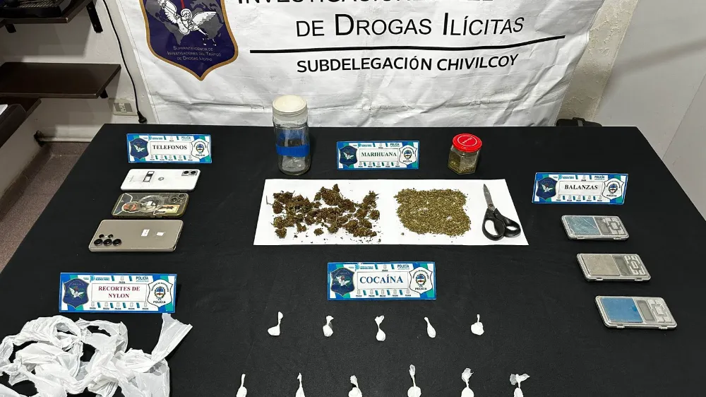 LA SUBDELEGACIÓN DE INVESTIGACIONES DEL TRÁFICO DE DROGAS ILÍCITAS DE CHIVILCOY REALIZÓ TRES ALLANAMIENTOS EN ALBERTI, CON DOS DETENIDOS Y DROGA INCAUTADA