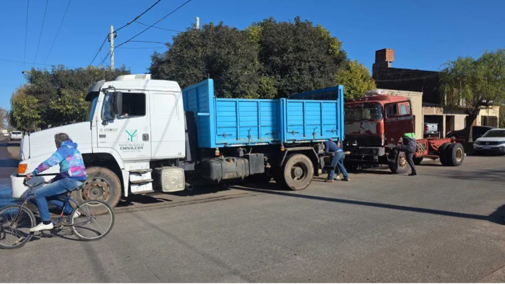 La Secretaría de Seguridad secuestró un camión y dos acoplados por incumplir la normativa vigente