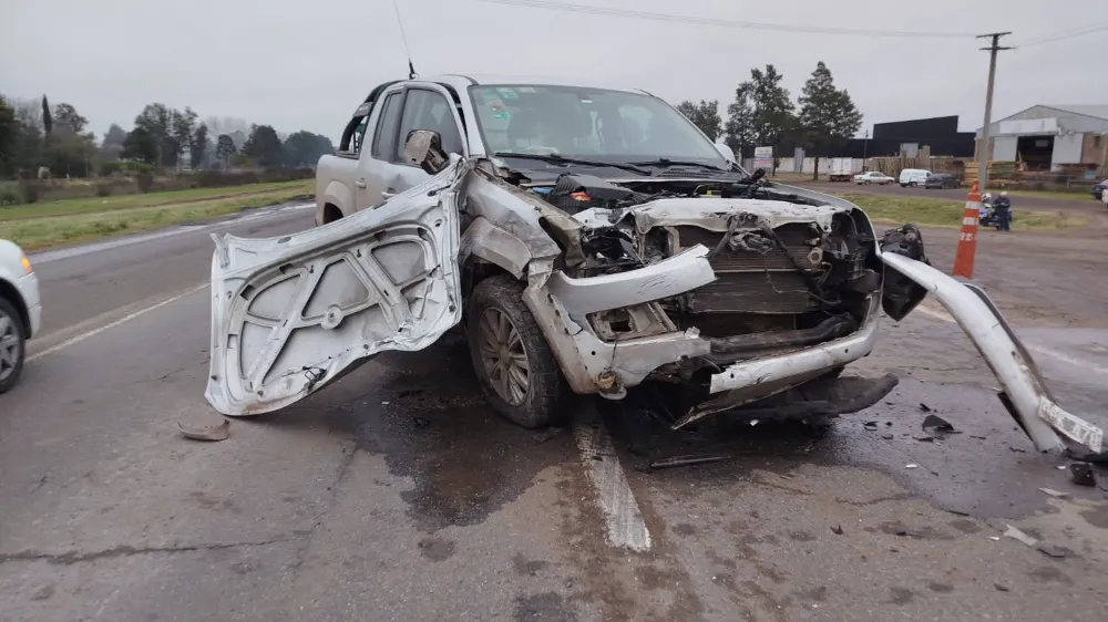 Violenta colisión vehicular en Ruta 5